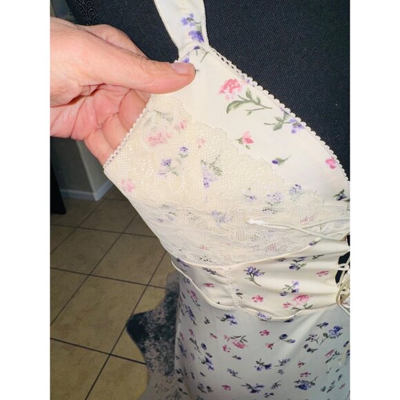 NWT Baby doll Y2K Lace Cream Floral Maxi Dress Tie Boho Chic Ruffle Forever 21 - Picture 11 of 13